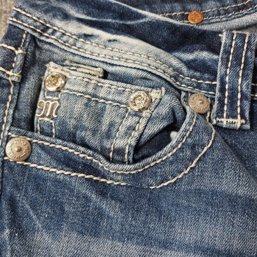 Miss Me Jeans Womens Size 26 Straight Light Wash Bling 5 Pocket Low Rise 0346 - Picture 5 of 15